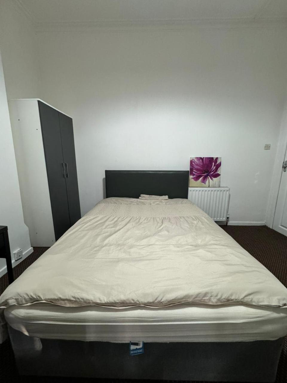 Nice Ensuite Near Cricket Ground 노팅엄 외부 사진